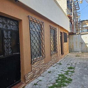 La Casa De Mama Rosita, Comoda Y Acogedora Κετσαλτενάνγκο Exterior photo