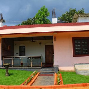 Vishaal Estate And Farm House Διαμέρισμα Μπανγκαλόρ Exterior photo