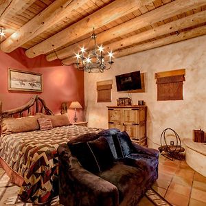 Cowboy Villa, 2 Bedrooms, Sleeps 4, Pool Access, Views, Fireplace Σάντα Φε Exterior photo