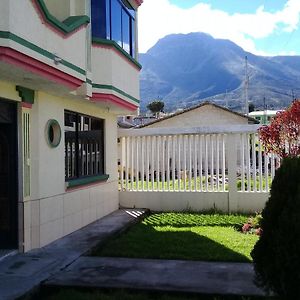 Otavalo Ecuador Βίλα Exterior photo