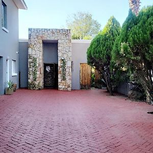 The Vine Guest House Potchefstroom Exterior photo