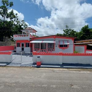 Charming 1-Bedroom House In St Thomas Jamaica Μπέλφαστ Exterior photo