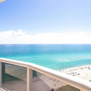 Luxury Oceanfront Sunny Isles Beach Three Bedrooms Μαϊάμι Μπιτς Exterior photo