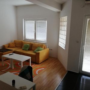 One Bedroom Apartment-Centar Καβάνταρτσι Exterior photo
