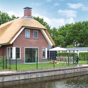 Beautiful Villa With Enclosed Garden, In A Holiday Park On The Frisian Lakes Idskenhuizen Exterior photo