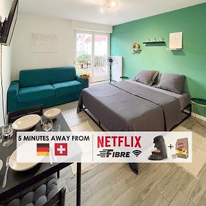 Studio Le Marechal - Pres Frontiere Et Netflix Διαμέρισμα Huningue Exterior photo