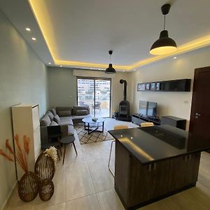 Luxurious Rooftop Appartment Αμμάν Exterior photo