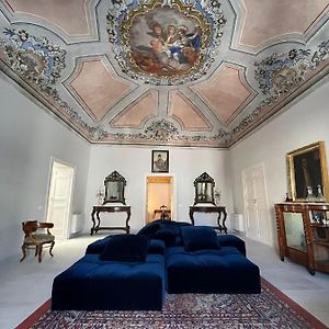 Palazzo Triolo - Dimora Di Charme Bed and Breakfast Κορλεόνε Exterior photo