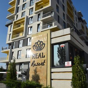 Real Resort-Apartament Cu 2 Camere In Cartier Rezidential Πλοέστι Exterior photo