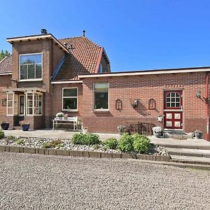Characteristic Country House With Wellness Βίλα Lijnden Exterior photo