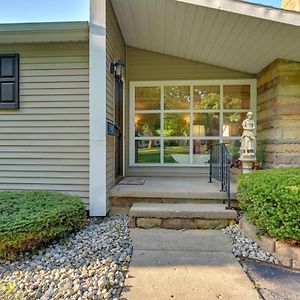 Pet-Friendly Michigan Escape With Patio And Gas Grill! Βίλα Owosso Exterior photo