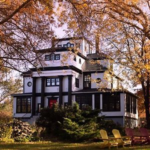 Celtic Mansion Annfield Manor Bed and Breakfast Little Bras d'Or Exterior photo