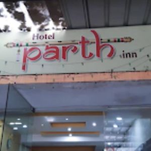 Hotel Parth Inn, Wardha Exterior photo