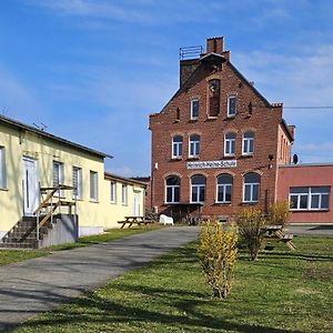 Gastehaus Heinrich Heine Schule Ξενοδοχείο Bad Dürrenberg Exterior photo