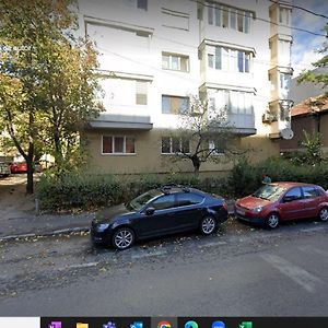 2 Bedroom Apartment And Separate Kitchen 52Mp Τιμισοάρα Exterior photo