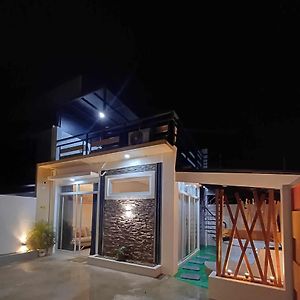Bmf Homestay Jacuzzi Τακλομπάν Exterior photo