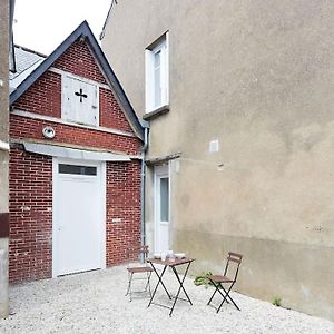 Le Grand Bleu - Wifi Fibre/Linge/Acces Cour Διαμέρισμα Vallons-de-l'Erdre Exterior photo