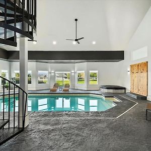 Private Oasis On 2 Acres With Indoor Pool And Theater Βίλα Eagle Exterior photo