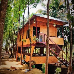 Thanima Farm Life Nature Bamboo Hut Nallepilli Exterior photo