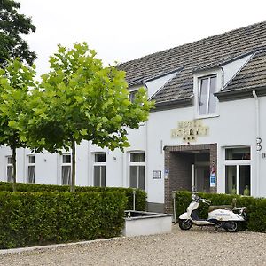Hotel Asselt Roermond Exterior photo