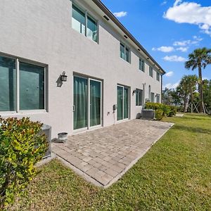 4-Bed Wpb Home Near 95, Airport, Dt & Beaches Γουεστ Παλμ Μπιτς Exterior photo