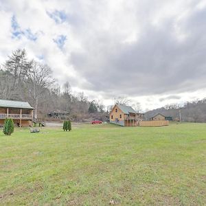 Pet-Friendly Cabin With Hot Tub In Daniel Boone Nf Βίλα Beattyville Exterior photo