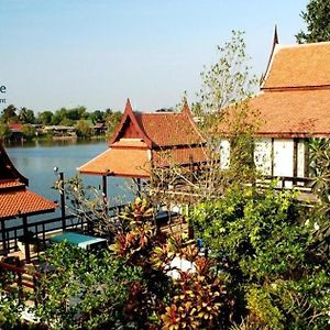 Ayutthaya Garden River Home Ban Bang Krasan Exterior photo