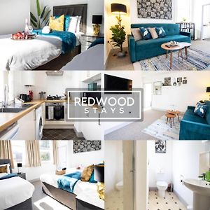 Modern 1 Bed 1 Bath Apartment For Corporates & Contractors, Free Parking, Wi-Fi & Netflix By Redwood Stays Φάρνμπορο Exterior photo