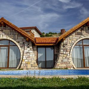 Amazing Stone House With Private Pool In Iznik Βίλα Exterior photo