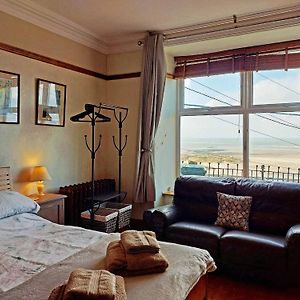 High View Studio With Terrace & Sea Views Βίλα Barmouth Exterior photo
