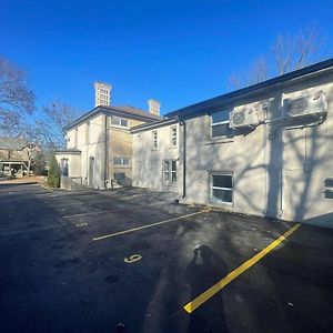 Charming Century Apartments, Steps To Downtown Λονδίνο Exterior photo