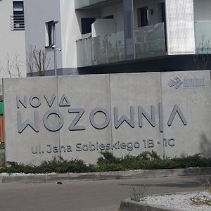 Apartament Number 2 Nova Wozownia Free Parking Διαμέρισμα Leszno  Exterior photo