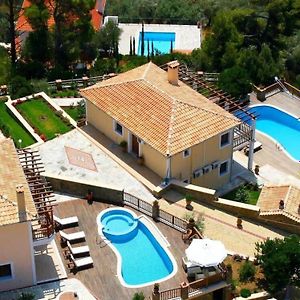 Dreamy Villa Jasmine With Private Pool In Skiathos Τρούλος Exterior photo