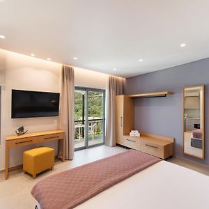 Niriton Residence Brand New Nydri Suites Exterior photo