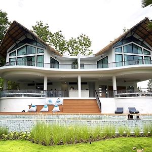 Villa De Leaf River Kaeng Krachan Πετσαμπούρι Exterior photo