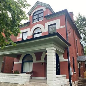 Derby Luxe 3-Story Historic 6 Min From Churchill Λούισβιλ Exterior photo