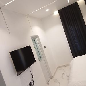 3 Bedroom Luxury Duplex Ενούγκου Exterior photo