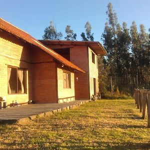 Casa De Campo Con Horno De Lena Βίλα Κουένκα Exterior photo