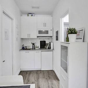 Cozy Studio Apartment Μαϊάμι Exterior photo