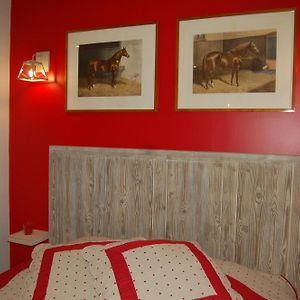 Un Air De Campagne Bed and Breakfast Couloisy Room photo