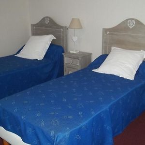 Domaine Saint-Louis Bed and Breakfast Καρκασόν Room photo