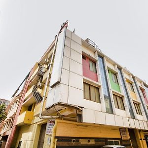 Capital O Hotel Shanti Nivas Near Hare Krishna Hill Μπανγκαλόρ Exterior photo