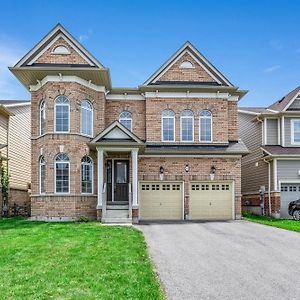 Glamorous Mansion By Falls With Charcoal Bbq Thorold Exterior photo