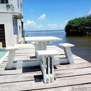 See Belize Bay Ground Floor Cozy Sea View Economy Studio With Infinity Pool & Overwater Deck Πόλη του Μπελίζ Exterior photo