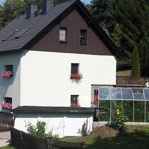 Gemutliche Ferienwohnung In Stollberg Im Erzgebirge Mit Kleiner Terrasse Exterior photo