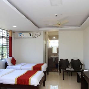Oyo Sri Sai Residency Ξενοδοχείο Bidadi Exterior photo