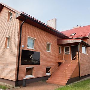 Villa Konrad Κουρεσάαρε Exterior photo