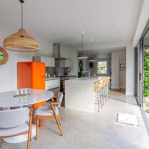 Guestready - Modern Villa In Glenageary Δουβλίνο Exterior photo