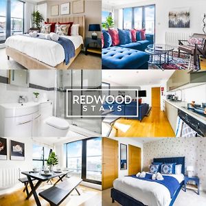 Penthouse Apartment In Town Centre, Free Parking & Balcony By Redwood Stays Κάμπερλι Exterior photo