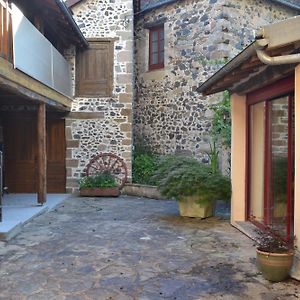 Petite Maison Avec Cour Fermee Beaulieu-sur-Dordogne Exterior photo